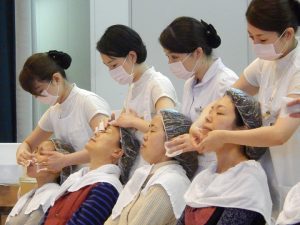 たかの友梨 熊本でエステボランティア 5 b南阿蘇村_143 (1)