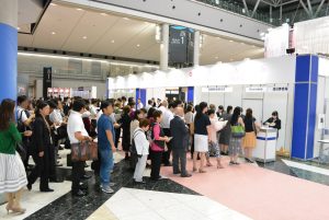 D&B 来場者数、昨年比133人増 3 DSC_0300