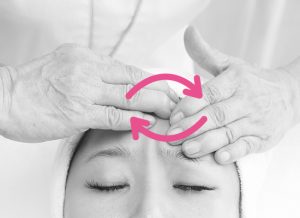 「ひと手間」が差別化のポイント! 失われたフェイシャル手技研究 27 salonwork facial2017 hirachi05