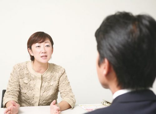 column talk 201211 ispot 01