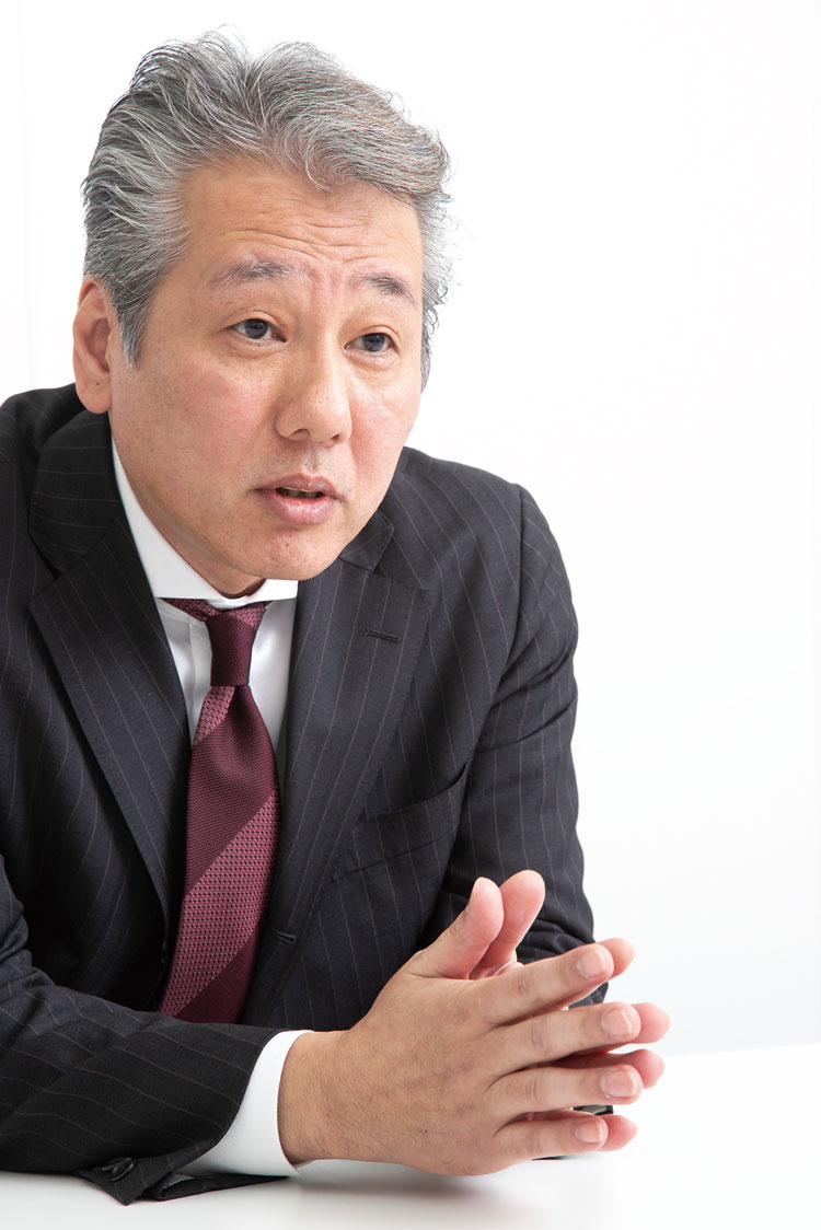 リブセラ開発のCEOが説く新理論「エステティックプラズマ」とは? 9 salontool eternal 3