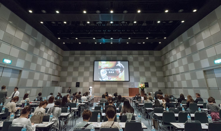 部分痩せの神機「サーモシェイプDeep」デビューイベント報告 17 salontool ritsubi 201708thermodeep 06