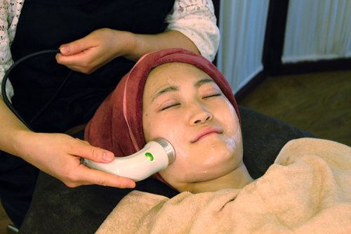 salonwork stemcelldonyu2018 petitblanc 03