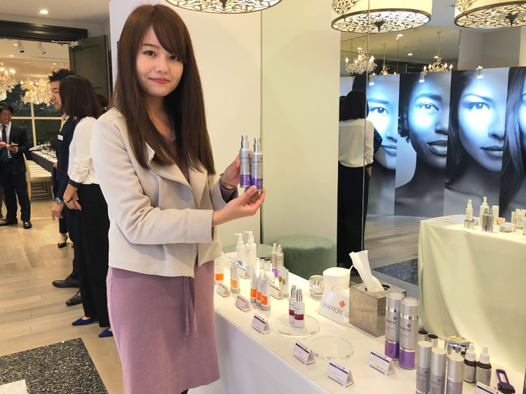 エンビロン 新製品発表会レポ!皮膚科医が注目する美容成分ってなに? 13 column news 20181031 environ 06