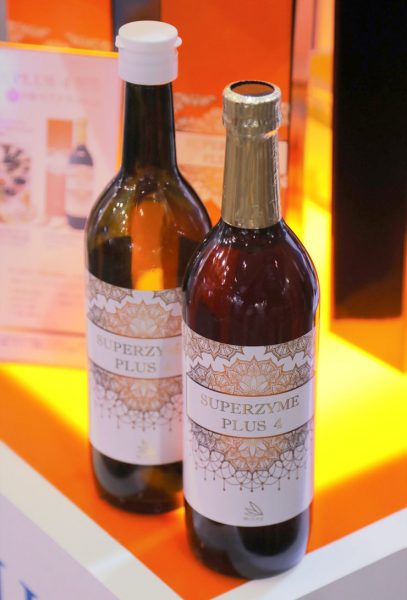 マッコイから発酵代謝エキス飲料『SUPERZYME PLUS 4』が新発売 3 exhibitionwest report2018 mccoy04