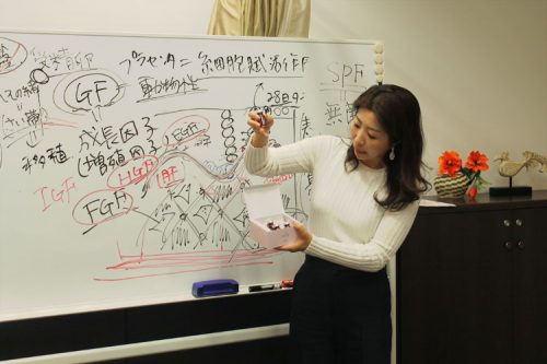 生プラセンタの実力を知る「細胞から学ぶ皮膚学・化粧品学」セミナーレポ 17 column saerepo 20190326 peaheart 8305