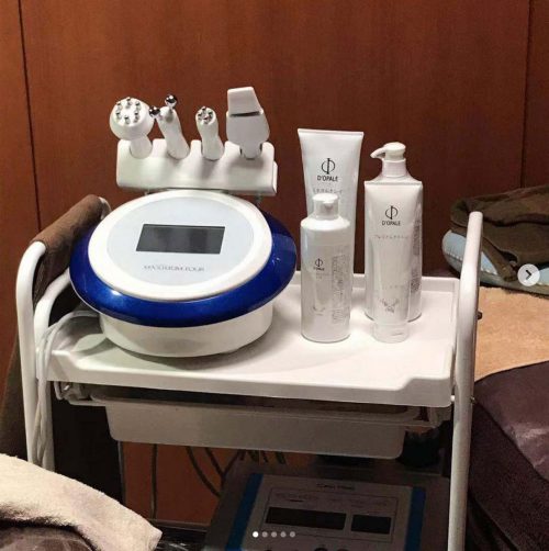 <フェイシャル複合機>マキシマムフォーだけで開業も可能な多機能 26 salontool machinebest11 2019 toyookaB insta esteticsalon.leef