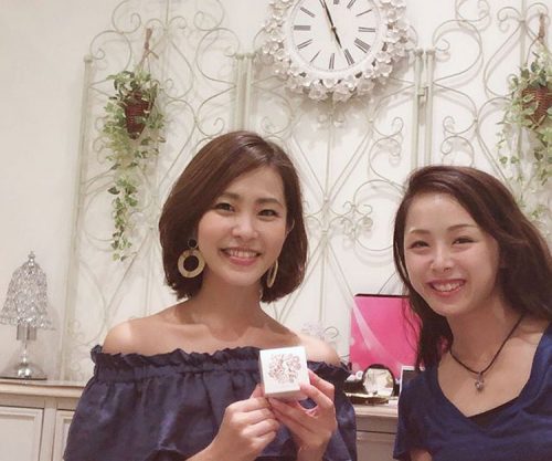 salontool topmain 20190514 cosmetics vivattecream mika saka