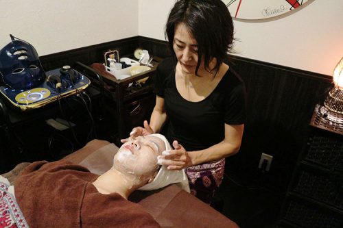 塗る針ケア『ミラクルトックス』の業務用が新登場! 驚きの実力とは? 42 salonwork 7963 09
